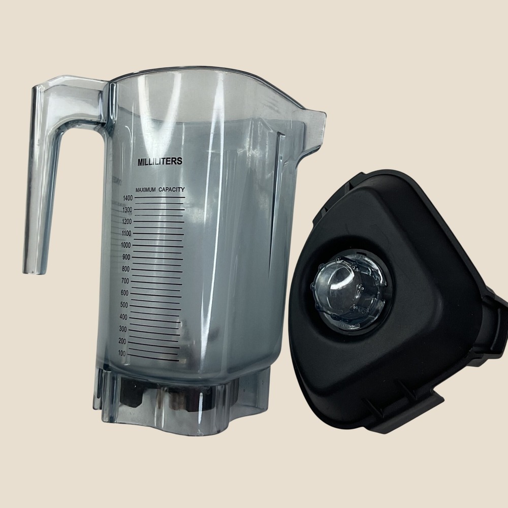 Vitamix 48oz Blender Container Pitcher with Lid and Blade 1.4L Clear Black